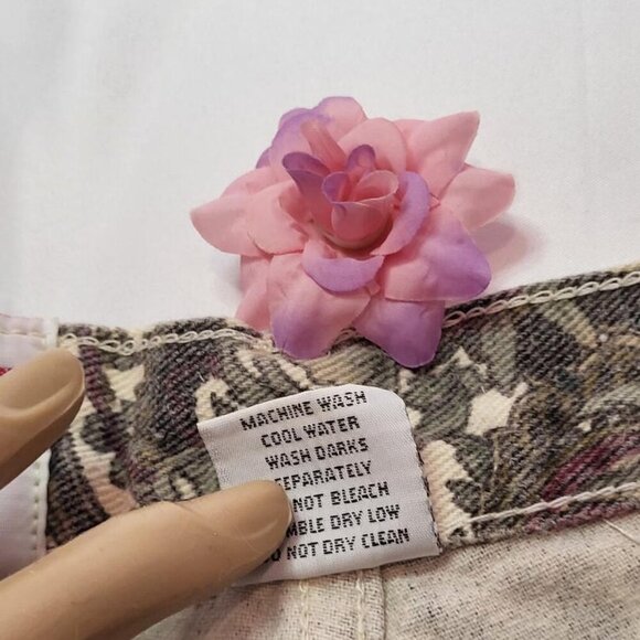 Not Guilty. Women's Multicolored Jeans, Size 9?10. Not Worn - Picture 5 of 10